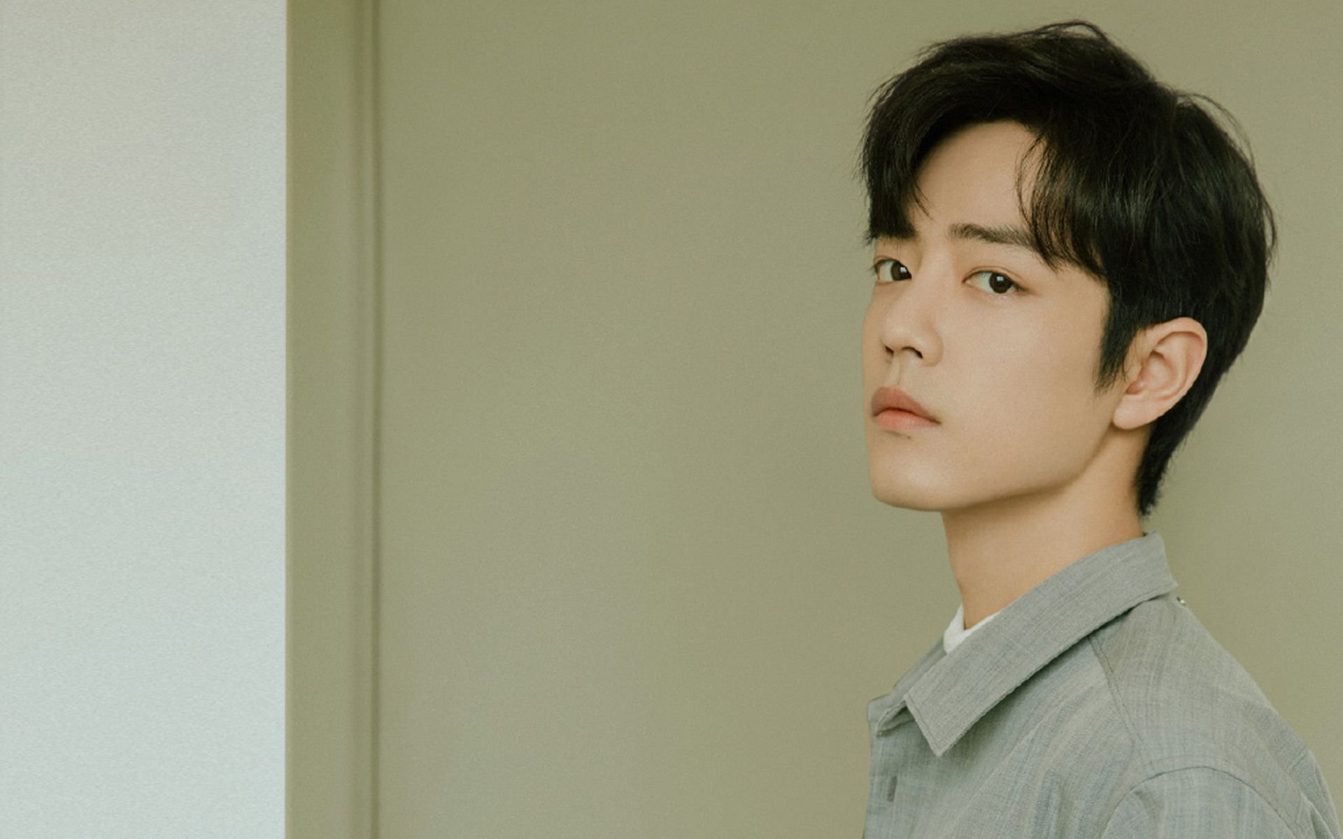 张伟丽一拳制胜裁判提前叫停比赛，张伟丽一拳制胜裁判提前叫停比赛的视频